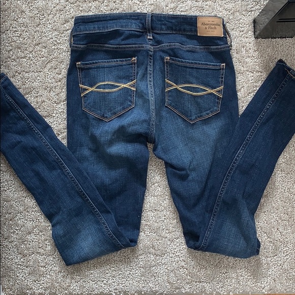 Abercrombie&fitch jeans - Picture 2 of 3